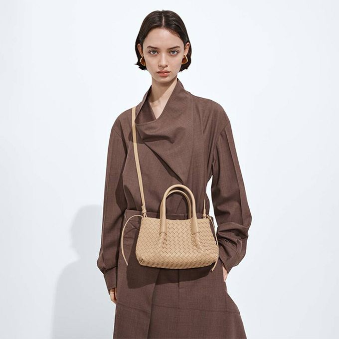 bottega veneta pinacoteca small woven tote bag #819004